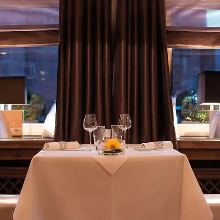 Hotel Restaurant Le Strasbourg 3*